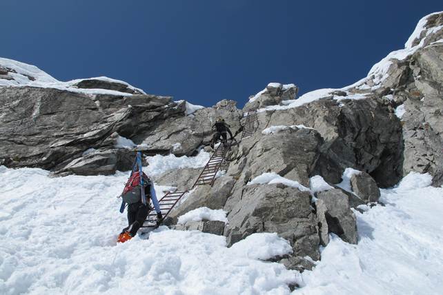 Beschreibung: C:\Users\Max\Pictures\2012\Skitouren\Swiss Glacie\IMG_1282.JPG